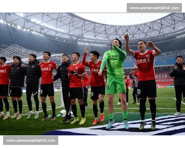 回望2004年国足阵容走向五大联赛的理想与现实之路探索轨迹